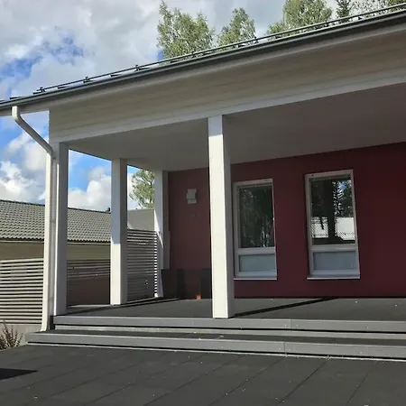 Upea Ja Avara Huippulaatuinen Omakotitalo فيلة *